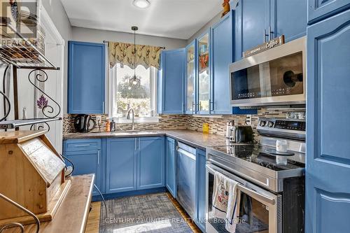 60 Collins Road, Trent Hills (Hastings), ON - Indoor Photo Showing Kitchen