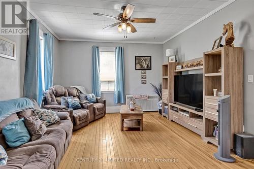 60 Collins Road, Trent Hills (Hastings), ON - Indoor Photo Showing Living Room