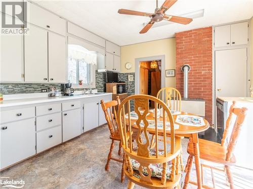 23 Centre Street S, Huntsville, ON - Indoor Photo Showing Dining Room