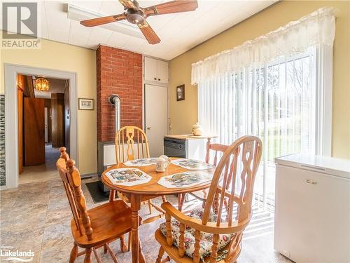 23 Centre Street S, Huntsville, ON - Indoor Photo Showing Dining Room