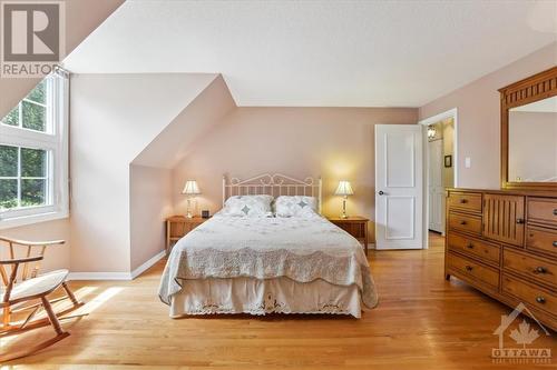 1911 Illinois Avenue, Ottawa, ON - Indoor Photo Showing Bedroom