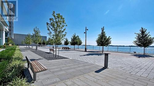 929 - 39 Queens Quay E, Toronto (Waterfront Communities), ON - Outdoor With View