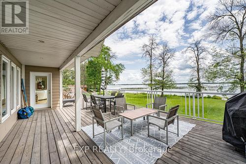 328 Bear Road, Georgina Islands, ON - Outdoor With Deck Patio Veranda With Exterior