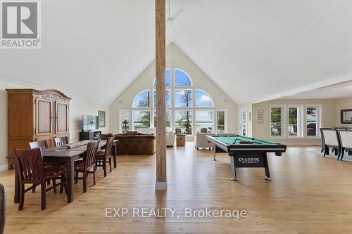 328 Bear Road, Georgina Islands, ON - Indoor Photo Showing Other Room