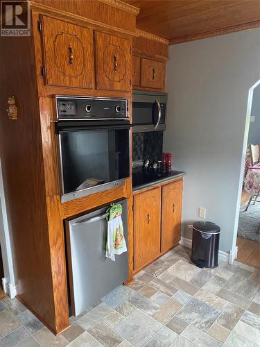 74 Harbour Drive, Fogo Island, NL - Indoor Photo Showing Kitchen