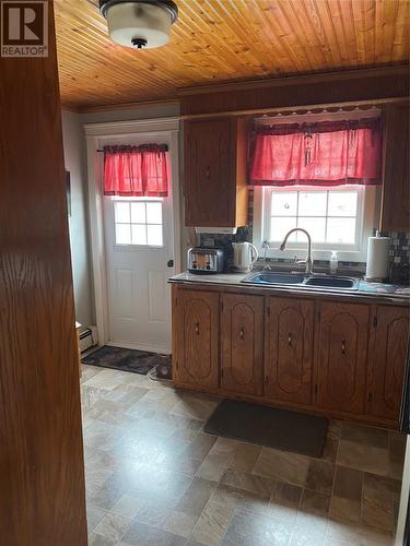 74 Harbour Drive, Fogo Island, NL - Indoor Photo Showing Kitchen With Double Sink