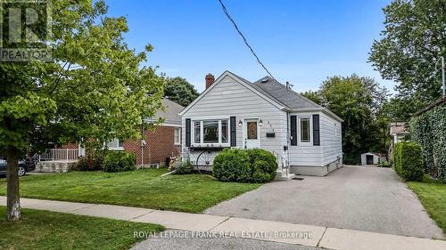 577 Grierson Street, Oshawa (O'Neill), ON - Outdoor With Facade