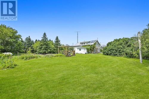 1614 County 1 Road, Greater Napanee, ON - Outdoor