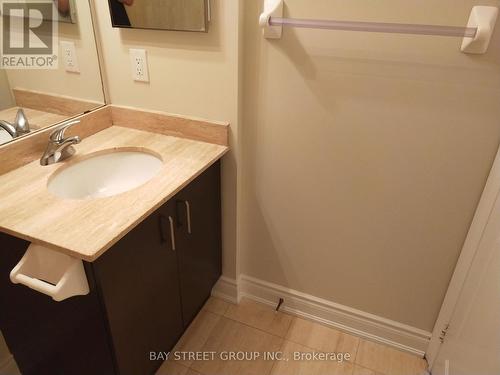 1117 - 10 Bloorview Place, Toronto (Don Valley Village), ON - Indoor Photo Showing Bathroom