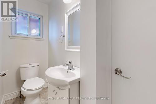 58 Crittenden Square, Toronto (Malvern), ON - Indoor Photo Showing Bathroom