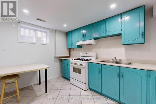 58 Crittenden Square, Toronto (Malvern), ON - Indoor Photo Showing Kitchen With Double Sink