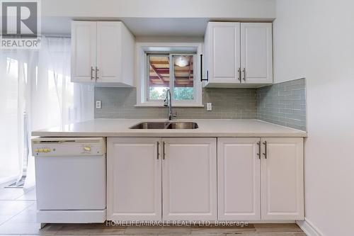 58 Crittenden Square, Toronto (Malvern), ON - Indoor Photo Showing Kitchen With Double Sink