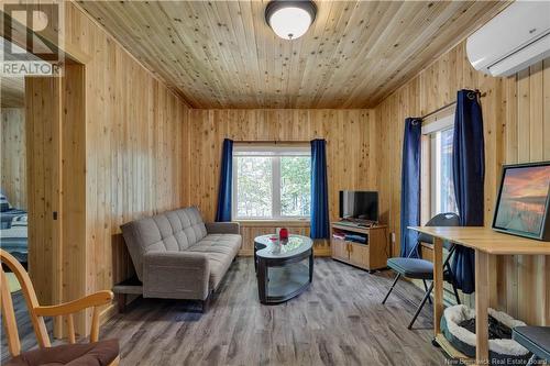 22 Sparkes Lane, Cambridge-Narrows, NB - Indoor Photo Showing Living Room