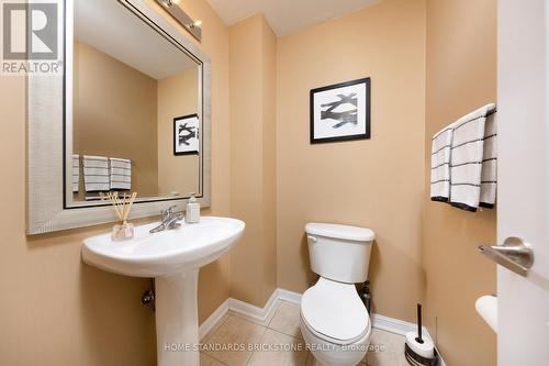 74 Nunn Crescent, New Tecumseth, ON - Indoor Photo Showing Bathroom