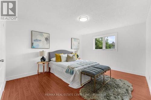 18 Moffatt Avenue, Brampton (Fletcher'S West), ON - Indoor Photo Showing Bedroom