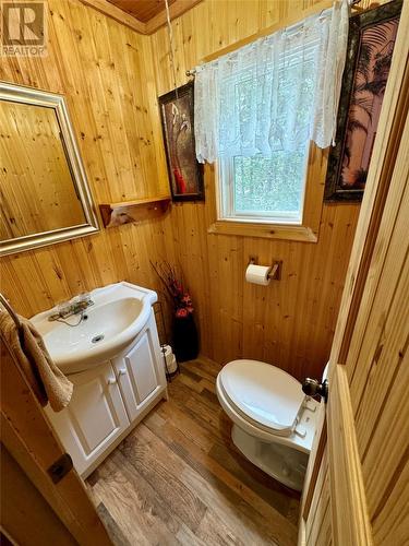 84 Old Track Road, New Harbour, NL - Indoor Photo Showing Bathroom