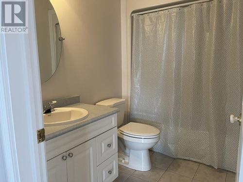 16 Tully Place, Gander, NL - Indoor Photo Showing Bathroom