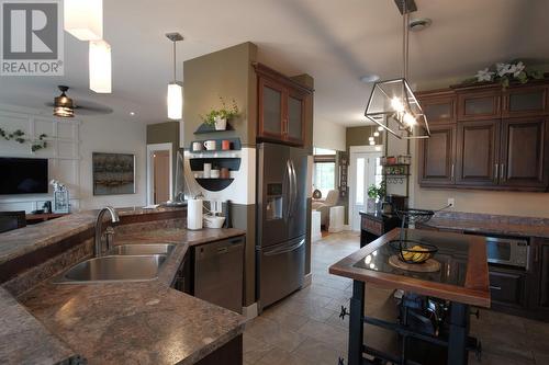 16 Edgewater Lane, Torbay, NL - Indoor Photo Showing Kitchen With Double Sink