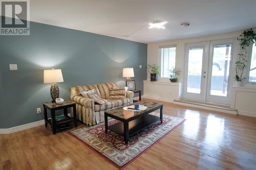 16 Edgewater Lane, Torbay, NL - Indoor Photo Showing Living Room