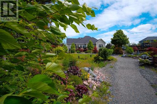 16 Edgewater Lane, Torbay, NL - Outdoor