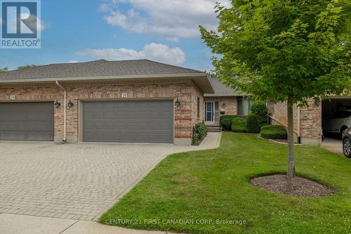 35 - 30 Doon Drive, London, ON - Outdoor