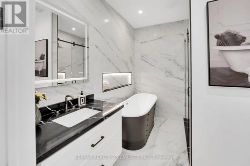 62 Silverfox Place, Vaughan, ON - Indoor Photo Showing Bathroom