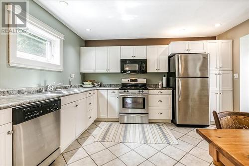 357 Medora Street, Greater Sudbury, ON - Indoor Photo Showing Kitchen