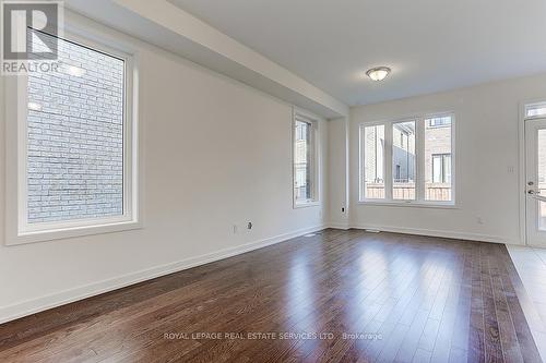 44 Hewison Avenue, Richmond Hill, ON - Indoor Photo Showing Other Room