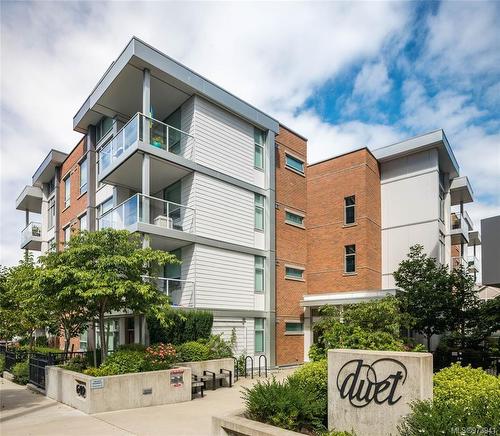 303-640 Michigan St, Victoria, BC - Outdoor With Balcony