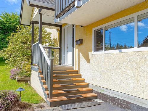 80 Marler Dr, View Royal, BC 