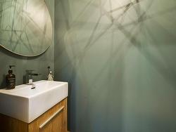 Powder room - 