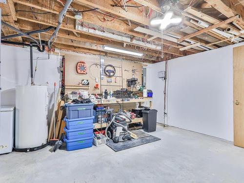 Workshop - 77 Av. Turcot, Saint-Sauveur, QC - Indoor Photo Showing Basement