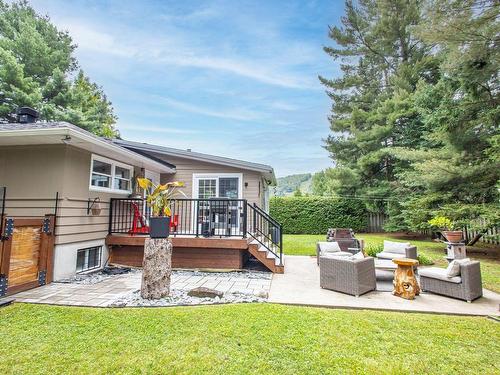 Cour - 77 Av. Turcot, Saint-Sauveur, QC - Outdoor With Deck Patio Veranda