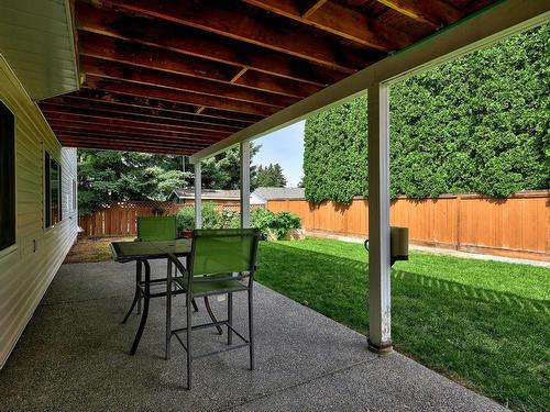 580 Carmel Crt, Kamloops, BC - Outdoor With Deck Patio Veranda