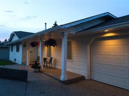 580 Carmel Crt, Kamloops, BC - Outdoor