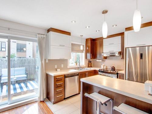 Dinette - A-322 Mtée Sanche, Rosemère, QC - Indoor Photo Showing Kitchen With Double Sink With Upgraded Kitchen