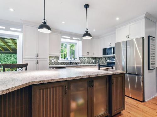 Cuisine - 1333 Ch. Des Anglais, Mascouche, QC - Indoor Photo Showing Kitchen With Upgraded Kitchen