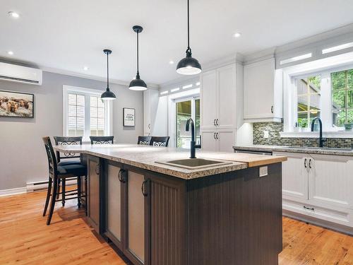 Cuisine - 1333 Ch. Des Anglais, Mascouche, QC - Indoor Photo Showing Kitchen With Upgraded Kitchen