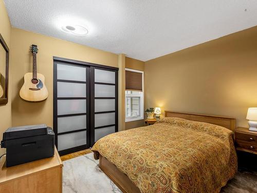 217-205 1St St, Courtenay, BC - Indoor Photo Showing Bedroom