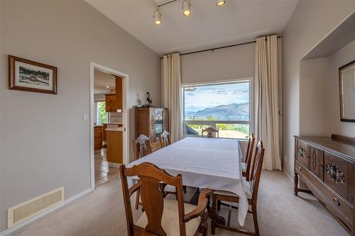 6414 Stevenson Place, Summerland, BC - Indoor Photo Showing Dining Room