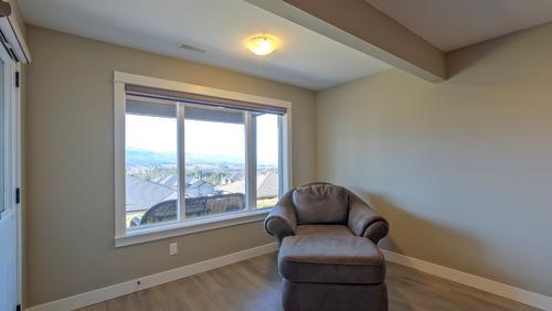 1257 Feedham Avenue, Kelowna, BC - Indoor