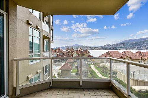 606-1152 Sunset Drive, Kelowna, BC - Outdoor With Exterior