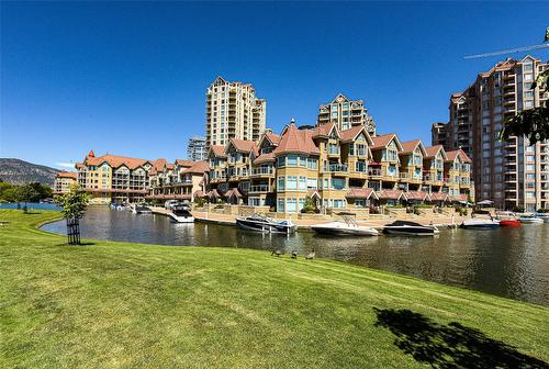 606-1152 Sunset Drive, Kelowna, BC - Outdoor With Body Of Water