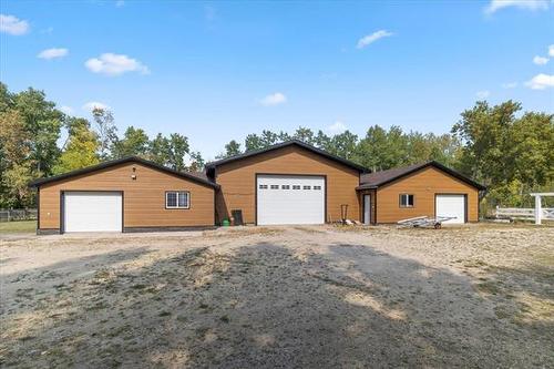 8972 11 Hwy, Lac Du Bonnet Rm, MB 