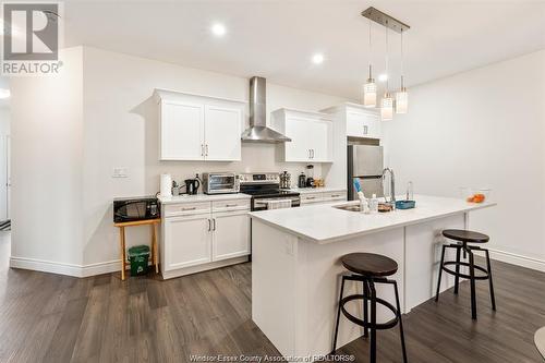 514 Water Road, Amherstburg, ON - Indoor Photo Showing Kitchen With Upgraded Kitchen