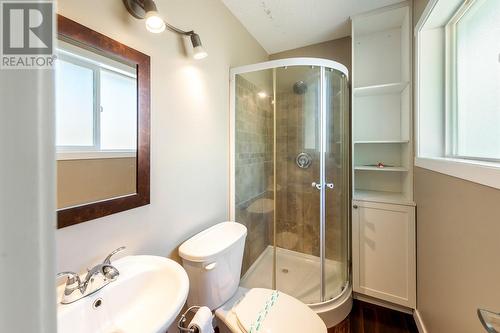 3472 Parklane Road, West Kelowna, BC - Indoor Photo Showing Bathroom