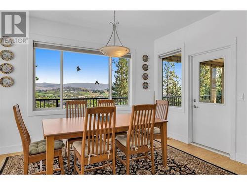 157 Terrace Hill Place, Kelowna, BC - Indoor Photo Showing Dining Room