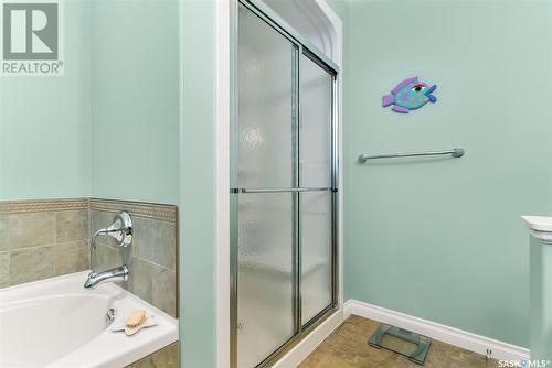 4981 Wright Road, Regina, SK - Indoor Photo Showing Bathroom