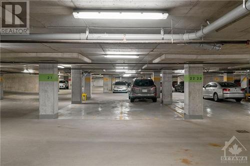 197 Lisgar Street Unit#209, Ottawa, ON - Indoor Photo Showing Garage