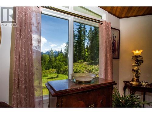 2180 Clough Road, Revelstoke, BC -  Photo Showing Other Room